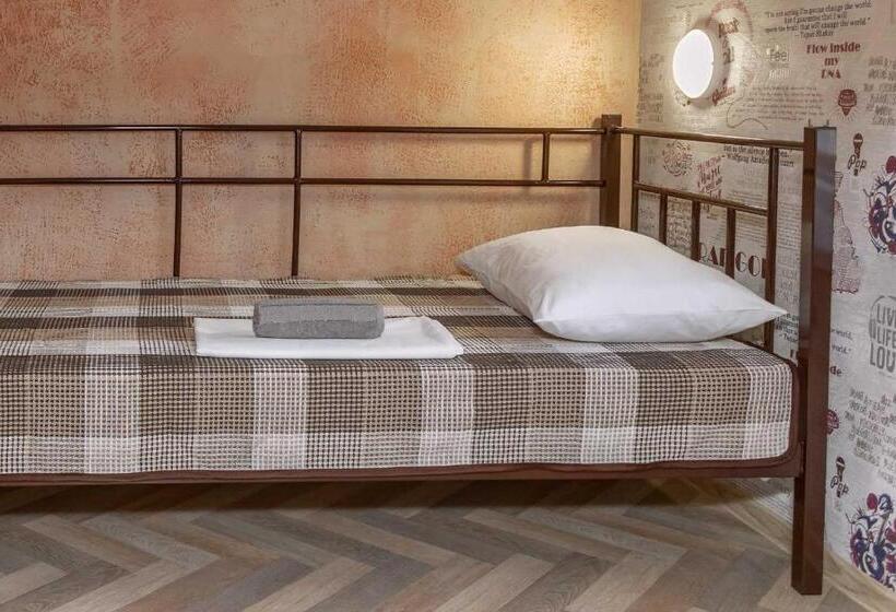 اتاق اکونومی, вігвам