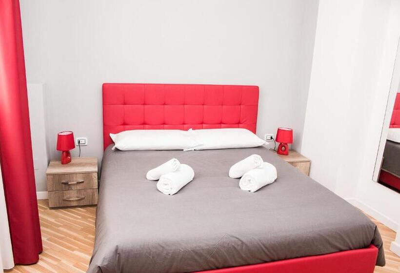 اتاق استاندارد سه نفره, Barbaja Suites In Street Toledo 205