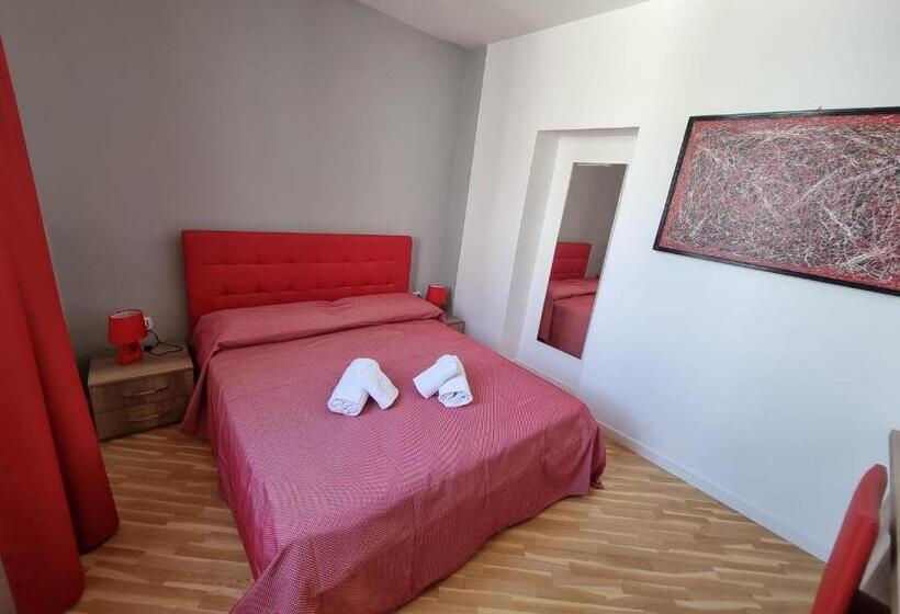 اتاق استاندارد سه نفره, Barbaja Suites In Street Toledo 205