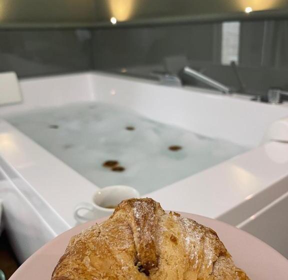 سوییت جونیور, Dimora Terranova Charming Rooms