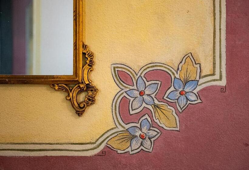 חדר דלוקס, Palazzo Cherchi