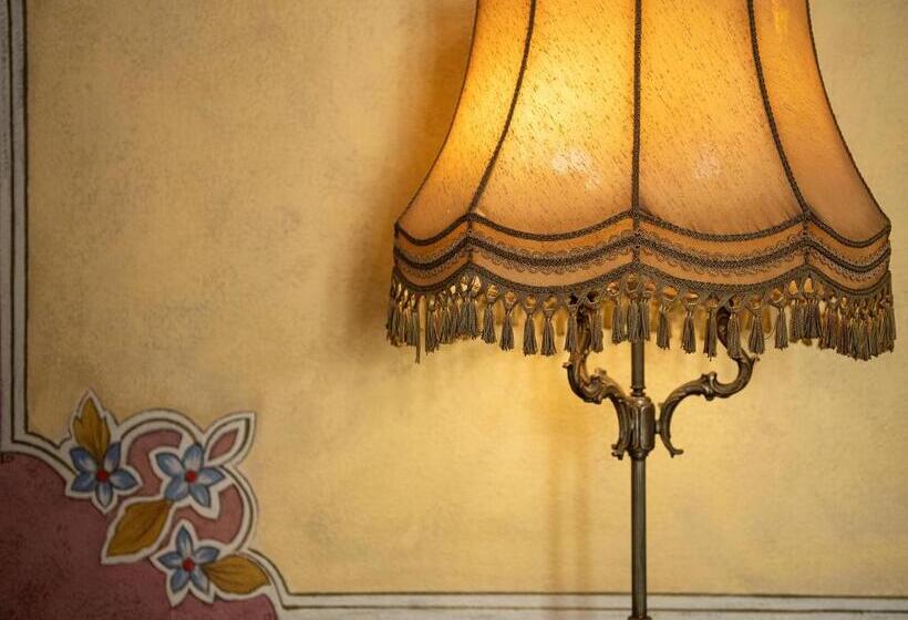 חדר דלוקס, Palazzo Cherchi