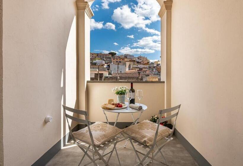 חדר דלוקס עם נוף להרים, Palazzo Cherchi