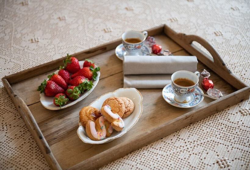 חדר סטנדרט, Palazzo Cherchi