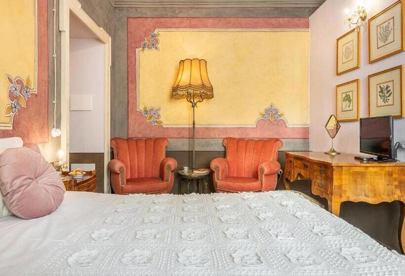 חדר דלוקס, Palazzo Cherchi