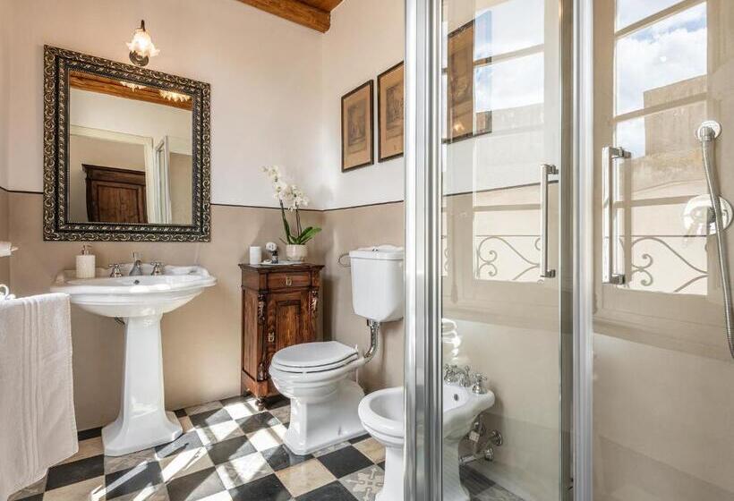 חדר סטנדרט, Palazzo Cherchi