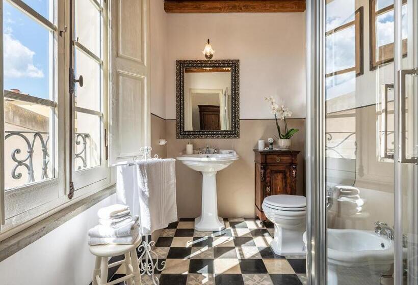 חדר סטנדרט, Palazzo Cherchi