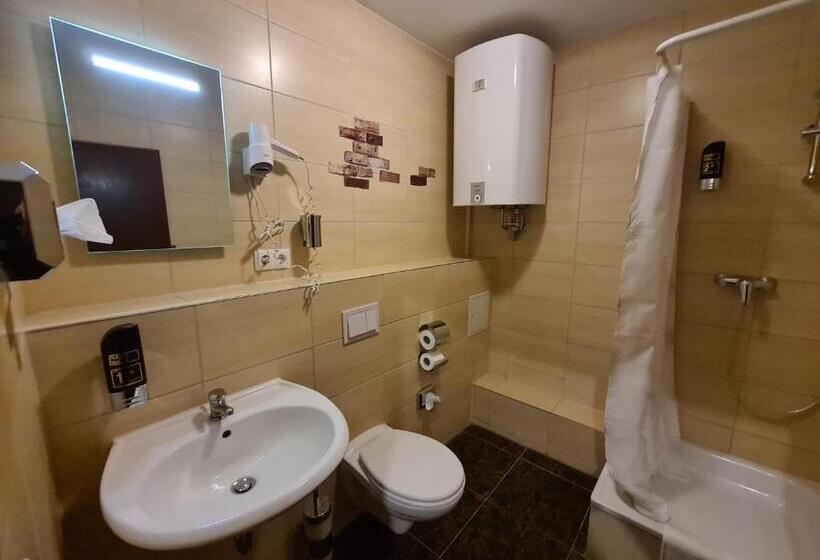 اتاق استاندارد سه نفره, City Comfort Hotel Hamburg Hauptbahnhof