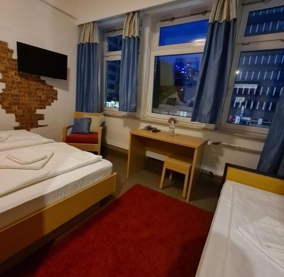 اتاق استاندارد سه نفره, City Comfort Hotel Hamburg Hauptbahnhof