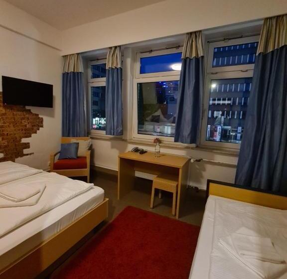 اتاق استاندارد سه نفره, City Comfort Hotel Hamburg Hauptbahnhof