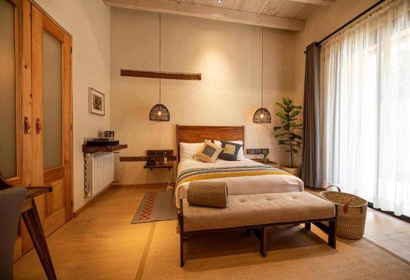 Studio Superior, Taller De Juan  Casa