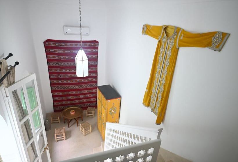 سوییت جونیور لوکس, Riad Dar Rabiaa