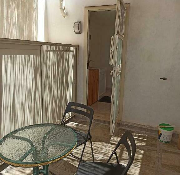 Családi Szoba, Bianco 900