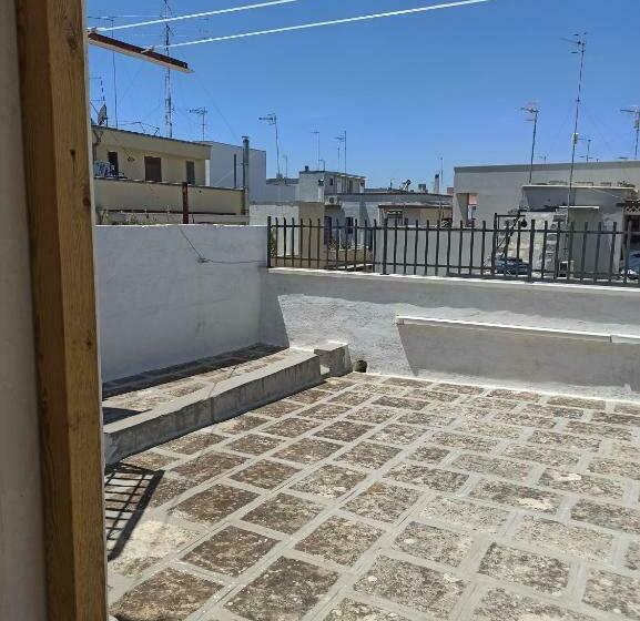 Családi Szoba, Bianco 900