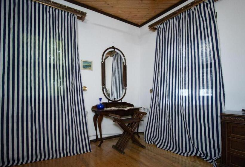 带2个卧室的公寓, старата баkалия The Old Grocery, Guest Rooms