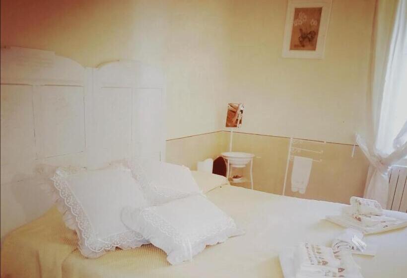 اتاق استاندارد با تخت بزرگ, Bed And Breakfast Evelina