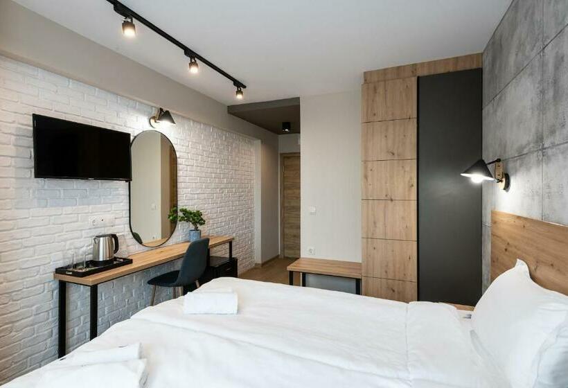 バルコニー付きスタンダードルーム, хотел камъните