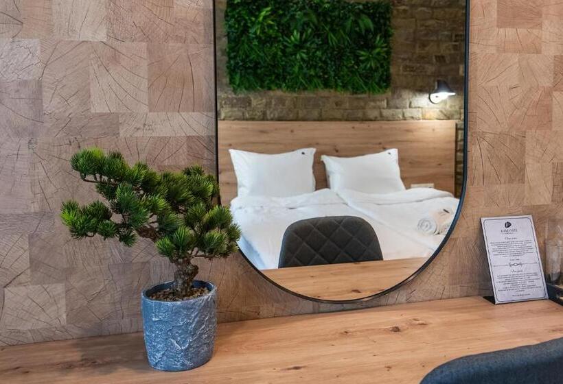 バルコニー付きスタンダードルーム, хотел камъните