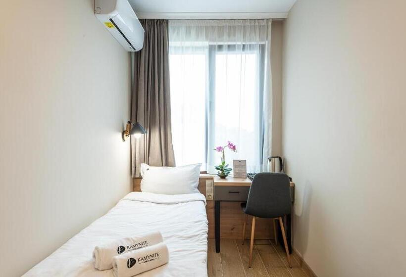 スタンダードシングルルーム, хотел камъните