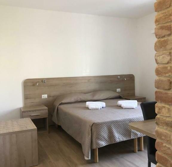 חדר סטנדרט עם מרפסת, Affittacamere Su Caboni