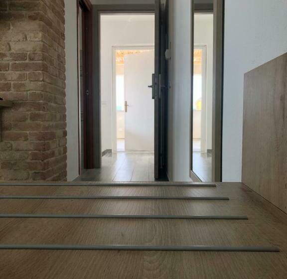 חדר סטנדרט עם מרפסת, Affittacamere Su Caboni