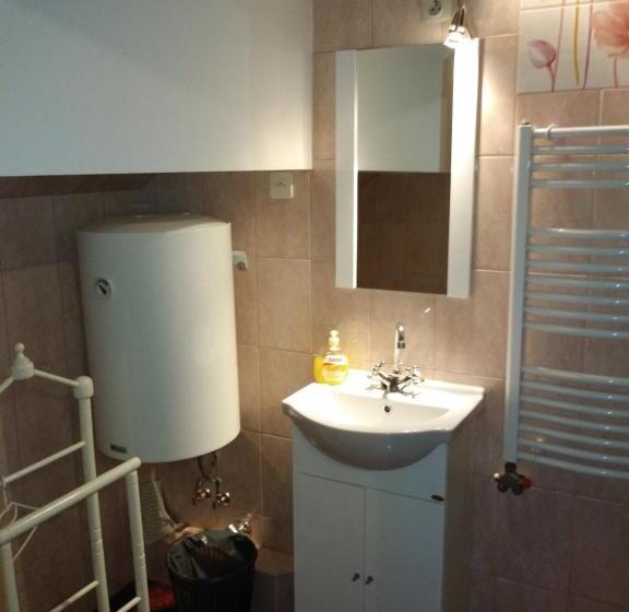 اتاق استاندارد, Balogh Vendegház