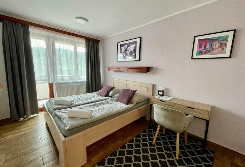 标准间带阳台, Penzion U Přehrady