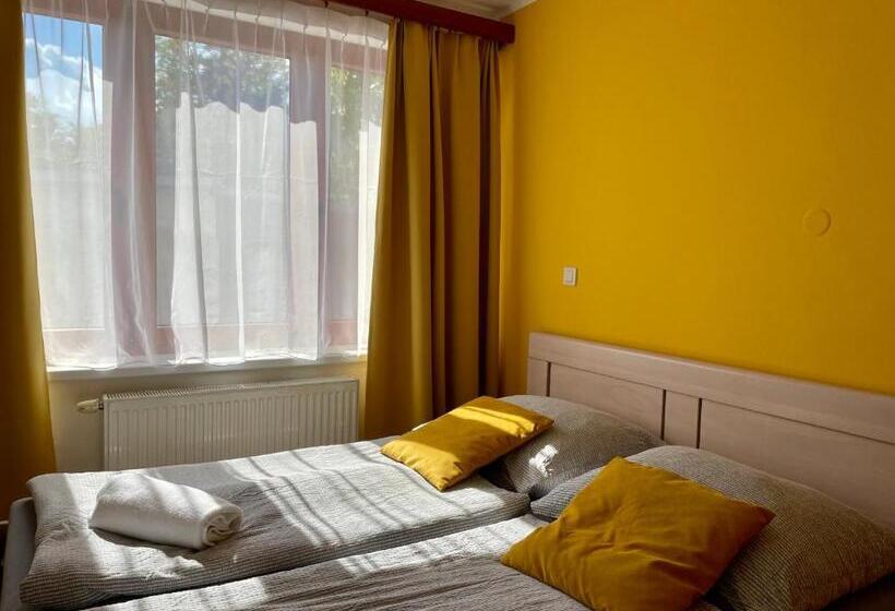 家庭套房, Penzion U Přehrady