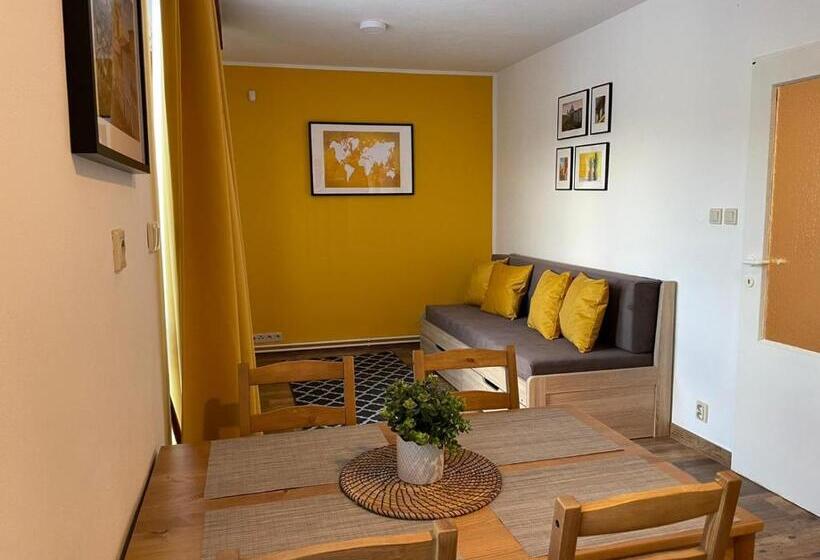 家庭套房, Penzion U Přehrady