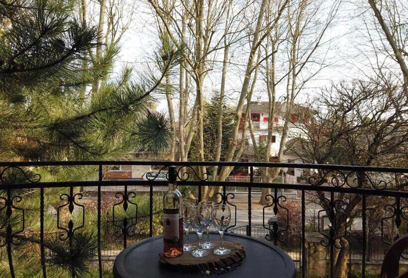 침실 1개 발코니 아파트, Vicze Apartmanház