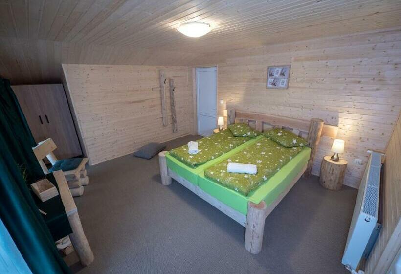 带大床的标准间, șura Lu  Pătru