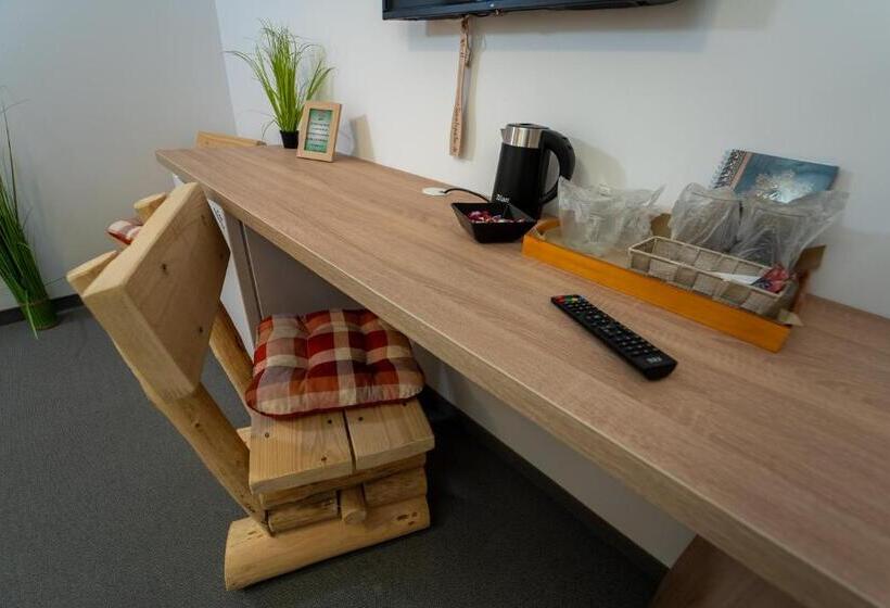 带大床的标准间, șura Lu  Pătru