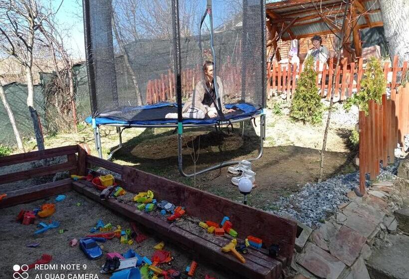 اتاق خانوادگی, Casa Rool