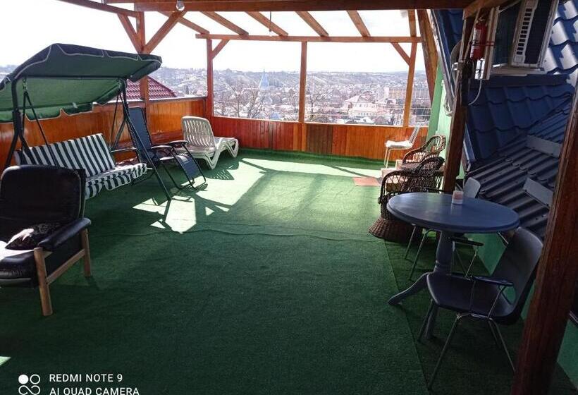 اتاق خانوادگی, Casa Rool