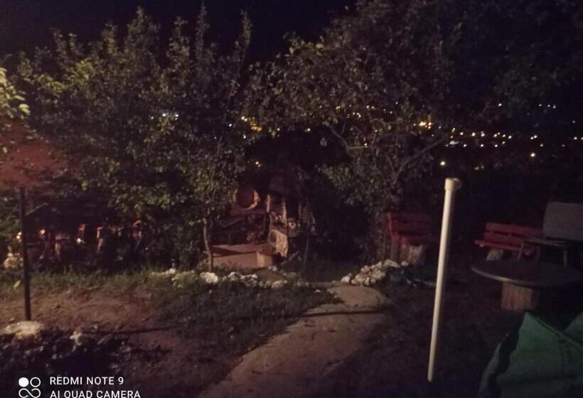 Семейный Номер, Casa Rool