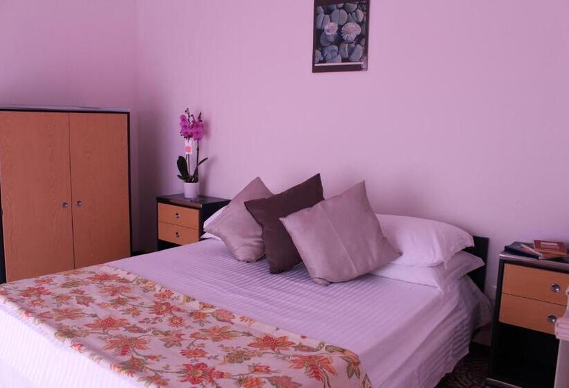 דירת שני חדרים, Tramonti Green