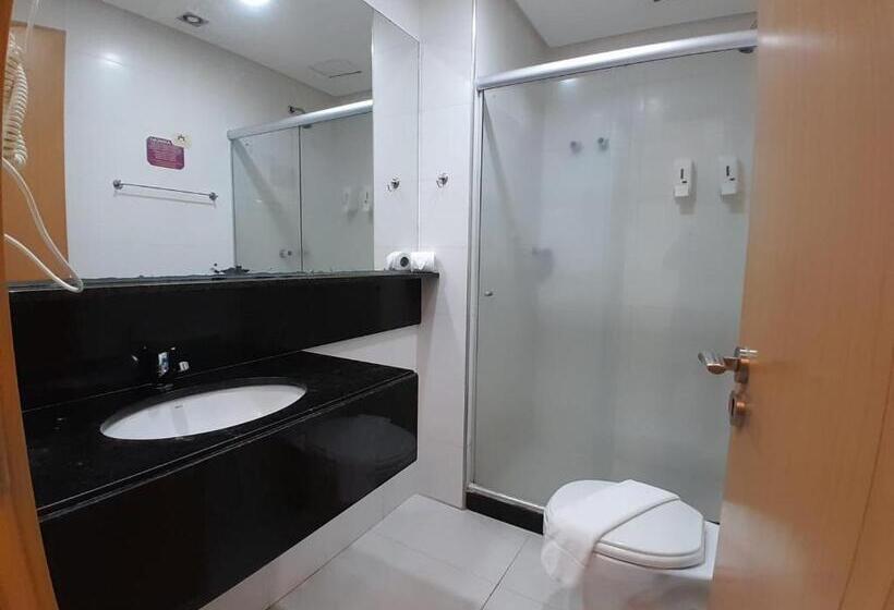 חדר סטנדרט, Anaí