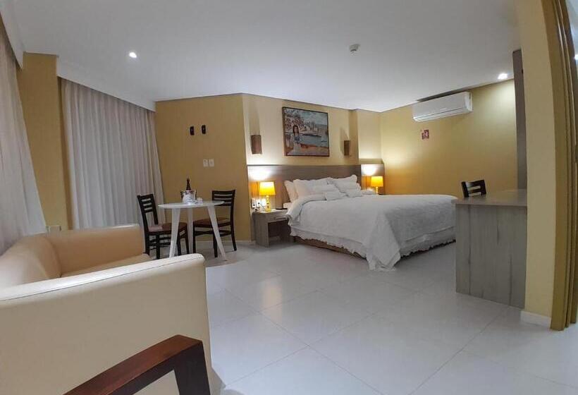 סוויטת סופריור, Anaí