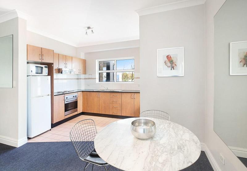 חדר סטנדרט, Anaí