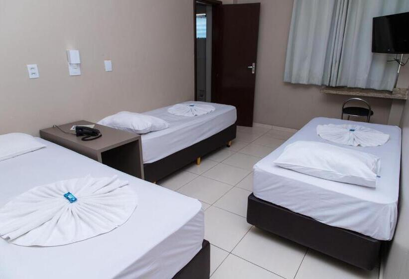 디럭스 트리플 룸, Astória