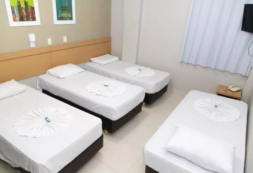 スタンダード４人部屋, Astória