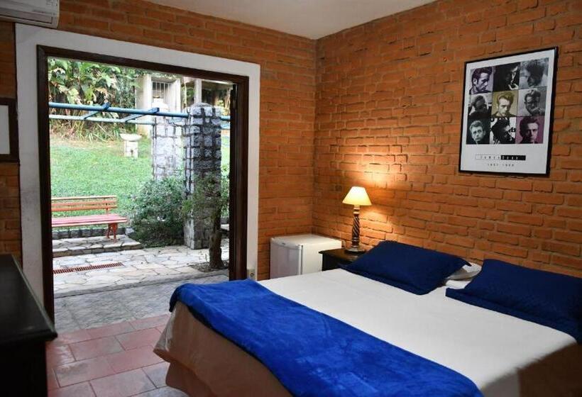 스탠다드 룸, Bougainville