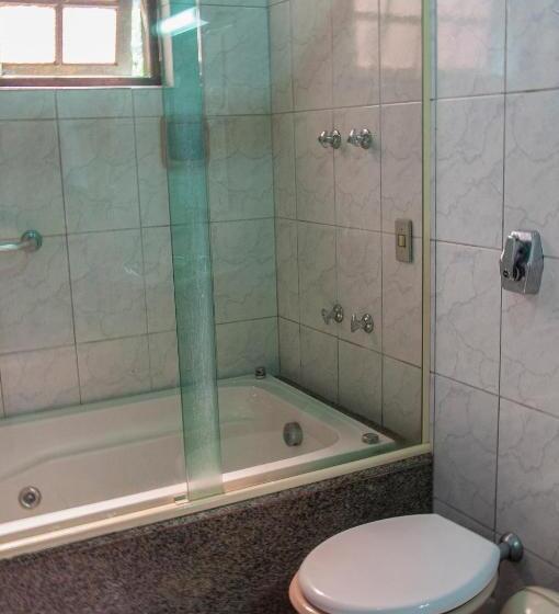 주니어 스위트, Bougainville