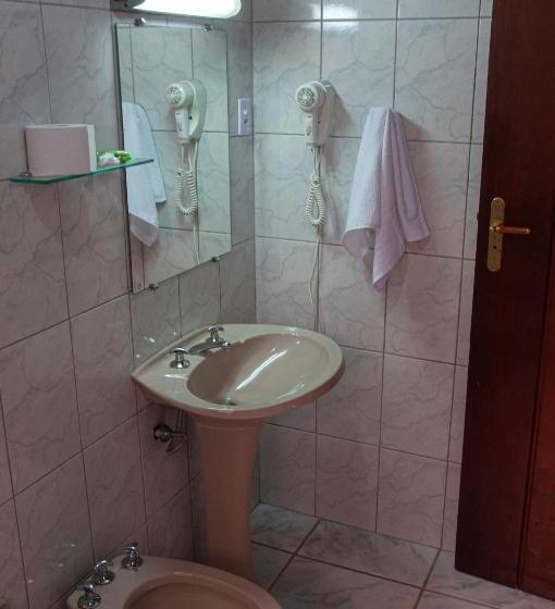 주니어 스위트, Bougainville