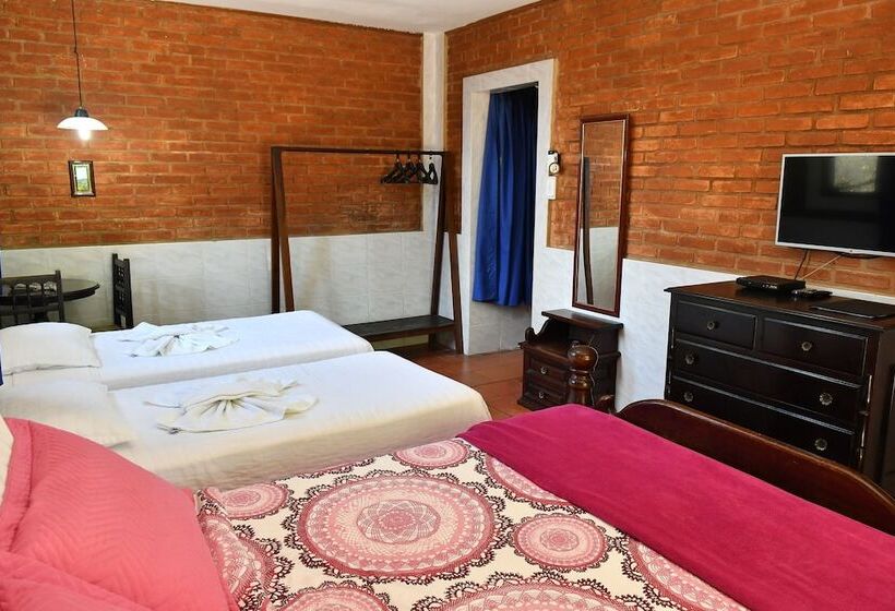 Номер Deluxe, Bougainville
