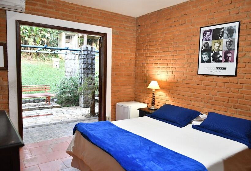 스탠다드 룸, Bougainville