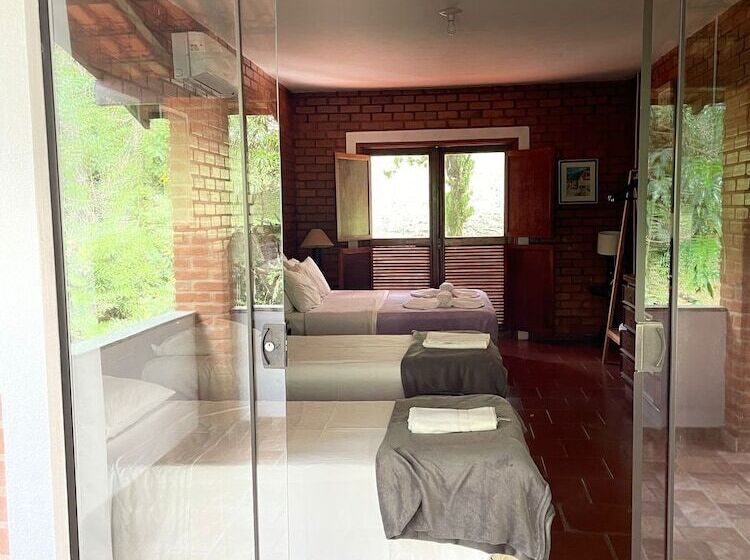 샬레, Bougainville