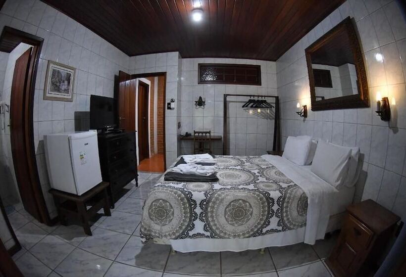 주니어 스위트, Bougainville