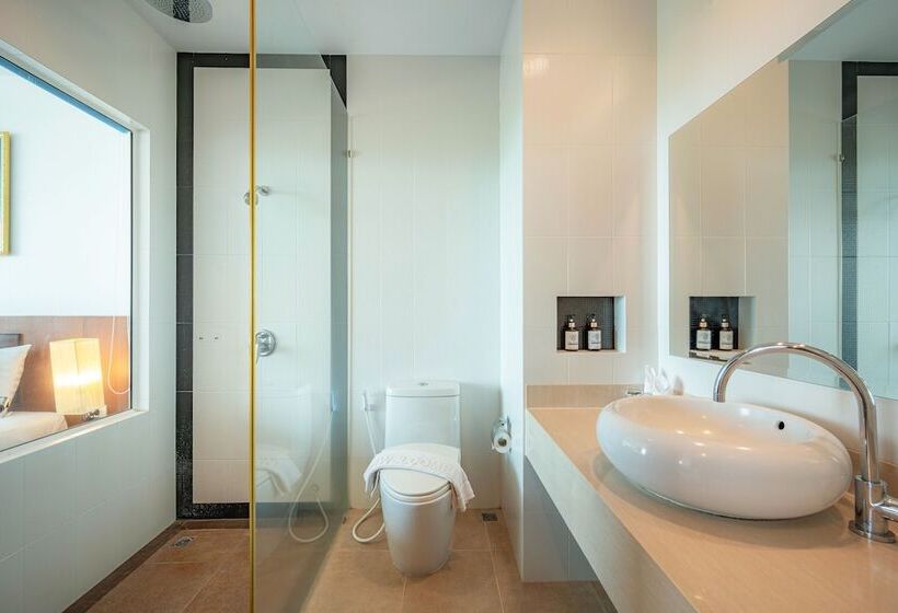 디럭스 룸 바다 전망, The View Rawada Phuket