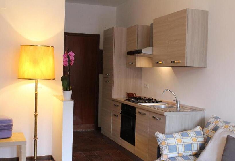 דירת שני חדרים, Tramonti Green